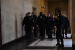 Гледат мярка на полицаите взели подкуп