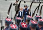 София - Церемония по издигане на националното знаме пред Паметника на Незнайния воин