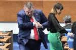 София - Извънредно заседание на Парламента за оставката на Мария Габриел