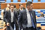 София - Извънредно заседание на Парламента за оставката на Мария Габриел