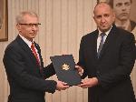 ПП-ДБ върна на президента  празна папка с втория мандат