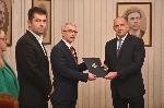 София - ПП-ДБ с празна папка за мандат