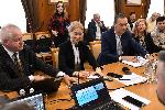 Бургас -  С влак до летището