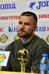 София - Радослав Кирилов с наградата на efbet
