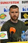 София - Радослав Кирилов с наградата на efbet