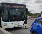 БМВ засече в бус лентата автобус 76 на бул. „Цариградско шосе“