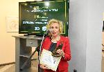 Виолета Тончева получи наградата „Златният тризъбец“ на Варненската журналистическа организация