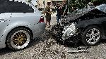 Мерцедес и БМВ се сблъскаха на кръстовище в Хасково