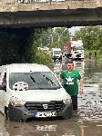 София - Порен дъжд и наводнение- закъсал автомобил