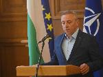 София - Министър и адмирал награждават треньора Илиан Илиев