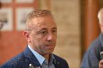 София - Министър и адмирал награждават треньора Илиан Илиев