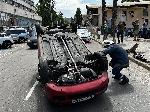 Хасково -Обърната по таван кола