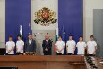 София – Връчване на националния флаг на олимпийските отбори по природни науки