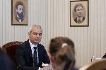 Във втория ден на консултации президентът Румен Радев прие ПП 'Възраждане'