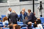 София- Заседание на НС-изключиха 17 депутати от ДПС