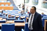 София- Заседание на НС-изключиха 17 депутати от ДПС