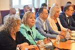 В парламента се провежда кръгла маса по повод 33 години от приемането на Конституцията