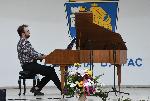 Бургас - Концерт-полски музикант с велосипед