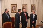 София - Президентът връчва мандат- Има такъв народ