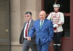 Управителят на БНБ Димитър Радев излиза от срещата си с президента
