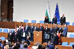 Новото служебно правителство полага клетва в Народното събрание.