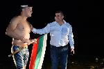 Козлодуй - Цанко Цанков финишира- световен рекорд-плуване в Дунав