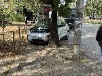 София - автомобил-катастрофа-спирка на градски транспорт