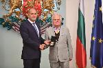 София - Президент-награждаване - историците  проф.Георги Николов и проф.Щайнер