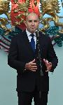 Държавният глава Румен Радев  отличи с Почетния знак на президента дейци на военната ни авиация