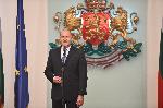 София- Президентът Румен Радев връчва националния флаг на 33-ата българска полярна експедиция<br />