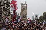 Лондон - протести и контрапротести - националисти и борци за права