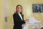 София - Ден на избори- Рая Назарян гласува