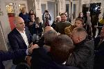 София - Протест пред Народния театър -  протест срещу спектакъла `Оръжията и човекът`, поставен от Джон Малкович