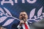 София - Привърженици на ДПС-Ново начало и Делян Пеевски пред парламента