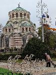 Украсяват Плевен за Коледа