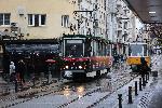 Специално украсени коледни трамваи прекосяват центъра на столицата