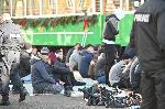 Стотици мюсюлмани участваха в традиционната петъчна молитва пред джамия "Баня Баши" в центъра на София