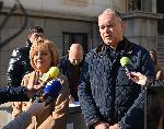 София - Изправи се.БГ и Мая Манолова - подписка за таван на банковите такси