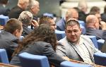 Днес депутатите са с удължено работно време
