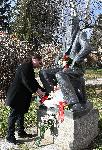 Село Шишковци, Кюстендил - Поклонение пред Владимир Димитров-Майстора