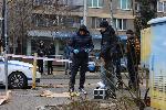 София - Жена намушка двама мъже в центъра на София