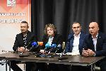 Бургас - Наталия Киселова и министърът на труда и социалната политика Борислав Гуцанов