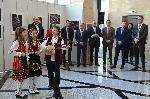 София - Кукери огласят Народното събрание