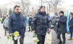 Софияв - ПФК-Левски - поднасяне на цветя пред паметника на Апостола