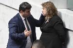 София- Петъчното заседание на парламента започва с блиц и парламентарен контрол
