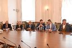 ПП "Демократична България" дава пресконференция за промените в Закона за бюджета