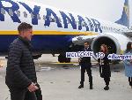Първите чуждестранни туристи кацнаха на летище Бургас