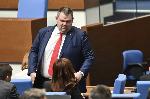 Заседание на Народното събрание, МЕЧ обяви, че внася вот на недоверие