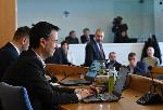 София- Столичен общински съвет - обсъждане прроблема с боклука
