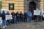 Бургас - Протест с искане за целогодишни полети на летището